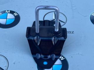 захватный крюк капота BMW iX I20 2024, 9879324