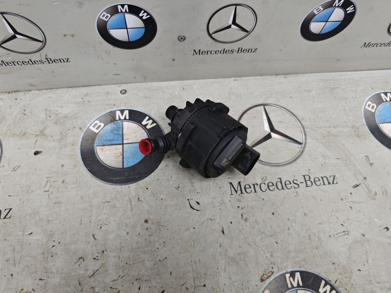 насос антифриза дополнительный BMW XM G09 2023, 4.4 л., бензин, c5y, полный привод, 9455035 - фото №1