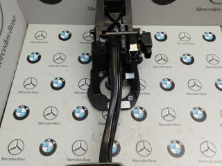 педаль тормоза BMW 5 серия G30/G31 [рестайлинг] 2022, 3.0 л., бензин, полный привод, 6874286