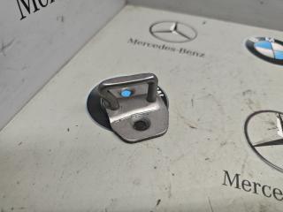 петля двери BMW X5 G05 [рестайлинг] 2023, 3.0 л., бензин, 7394435