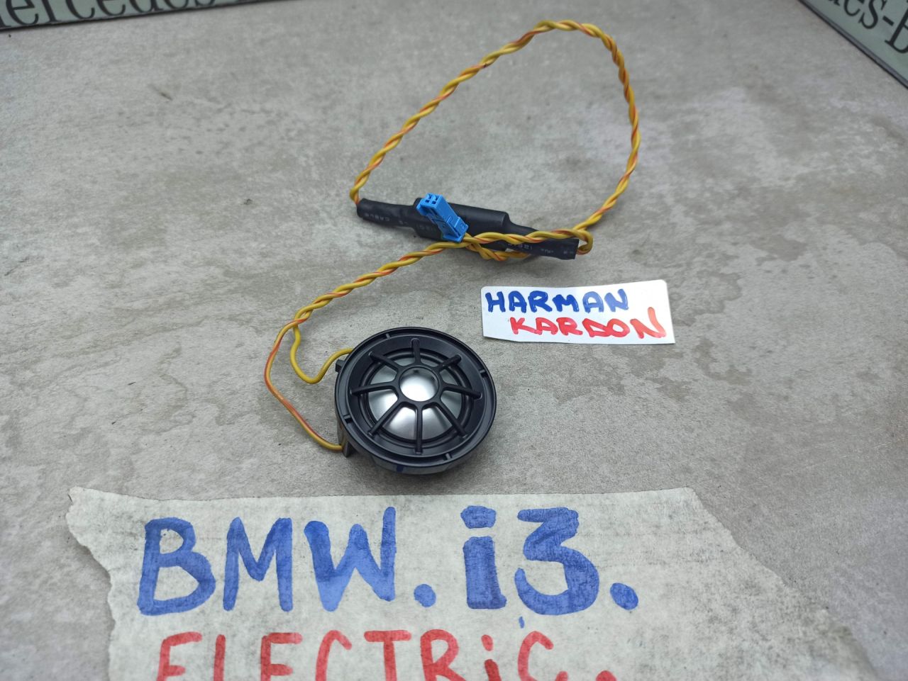 динамик двери BMW i3 L01 2015, 9226357 - фото №1