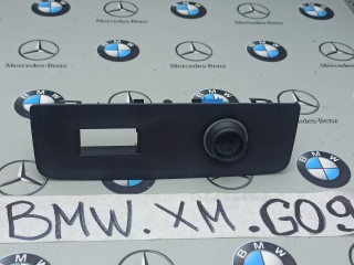пластик BMW XM G09 2023, 4.4 л., бензин, электро, c5y, 9399902