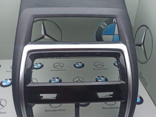пластик BMW XM G09 2023, 4.4 л., бензин, электро, c5y, 9399875