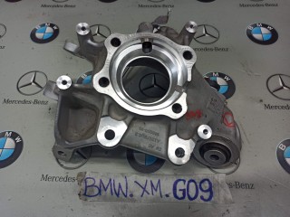 кулак задний левый BMW XM G09 2023, 4.4 л., бензин, электро, c5y, 1544037