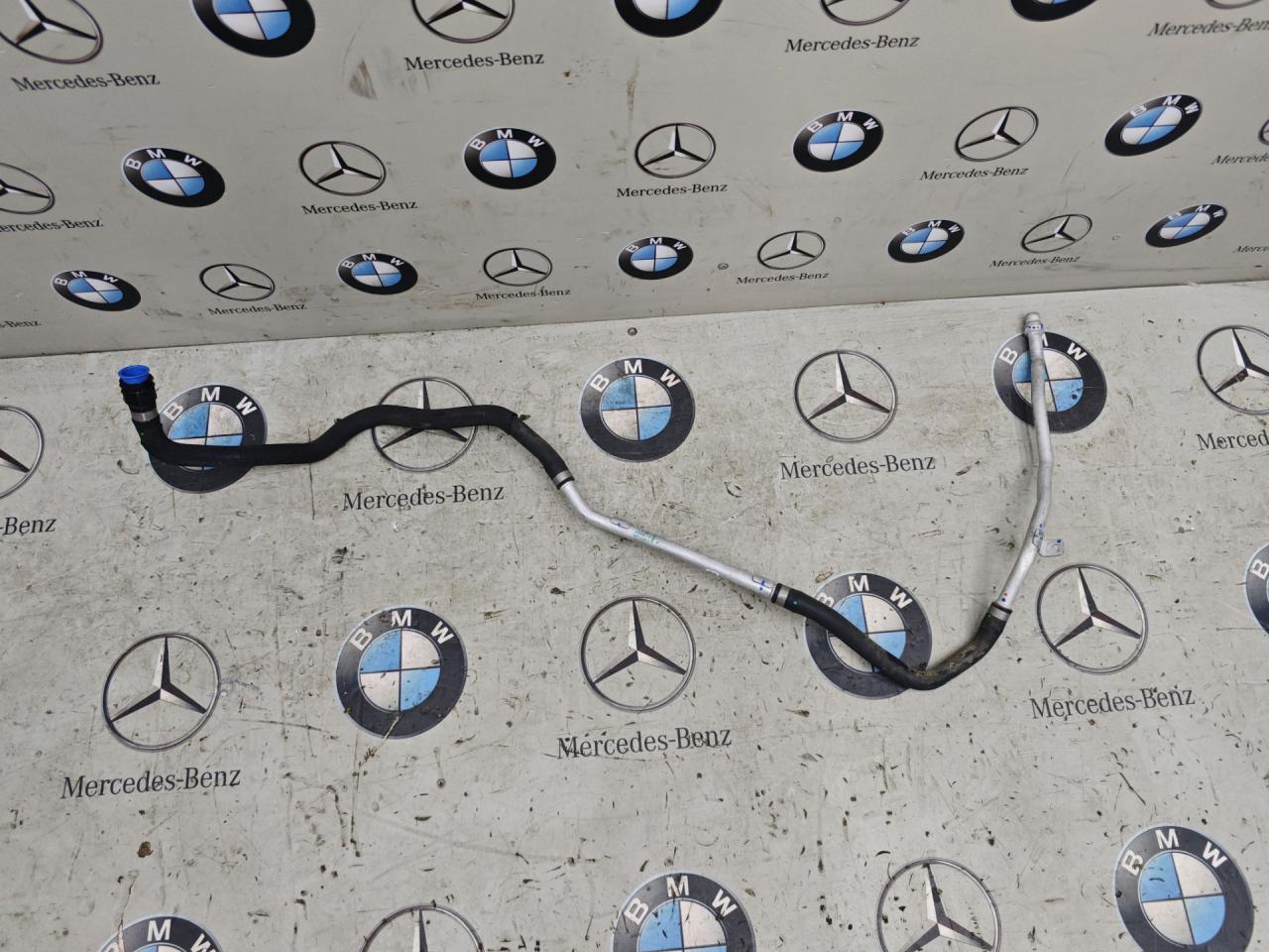 патрубок радиатора BMW XM G09 2023, 4.4 л., c5y, 5A0B505 - фото №1