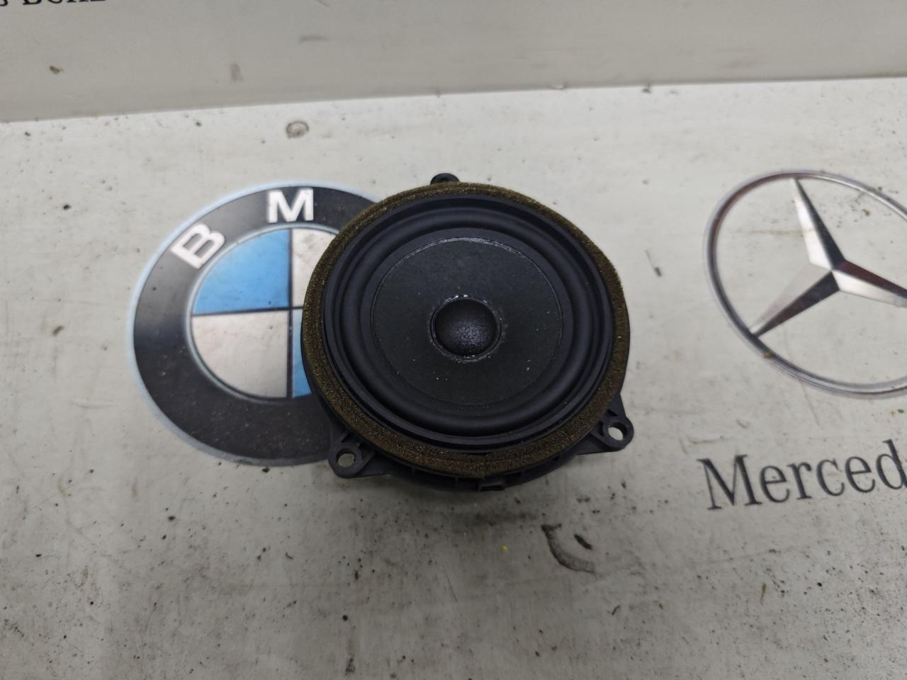 динамик двери BMW 2 серия Active Tourer F45 2015, 2.0 л., B48 A20 A, бензин, 9274700 - фото №1