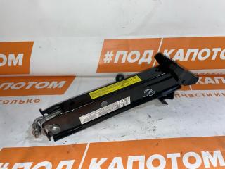 домкрат Volkswagen Tiguan 1 поколение 2009, 2.0 л., CAWB, бензин, АКПП, 2t / c9x, полный привод, 5N0011031