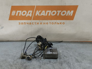 Парктроник комплект зад. Mercedes-Benz Viano W639 2004, 3.2 л., M 112.951, бензин, АКПП, 9744 - эмаль серебр.брилл.метал, минивэн, задний привод, 572A050000KK