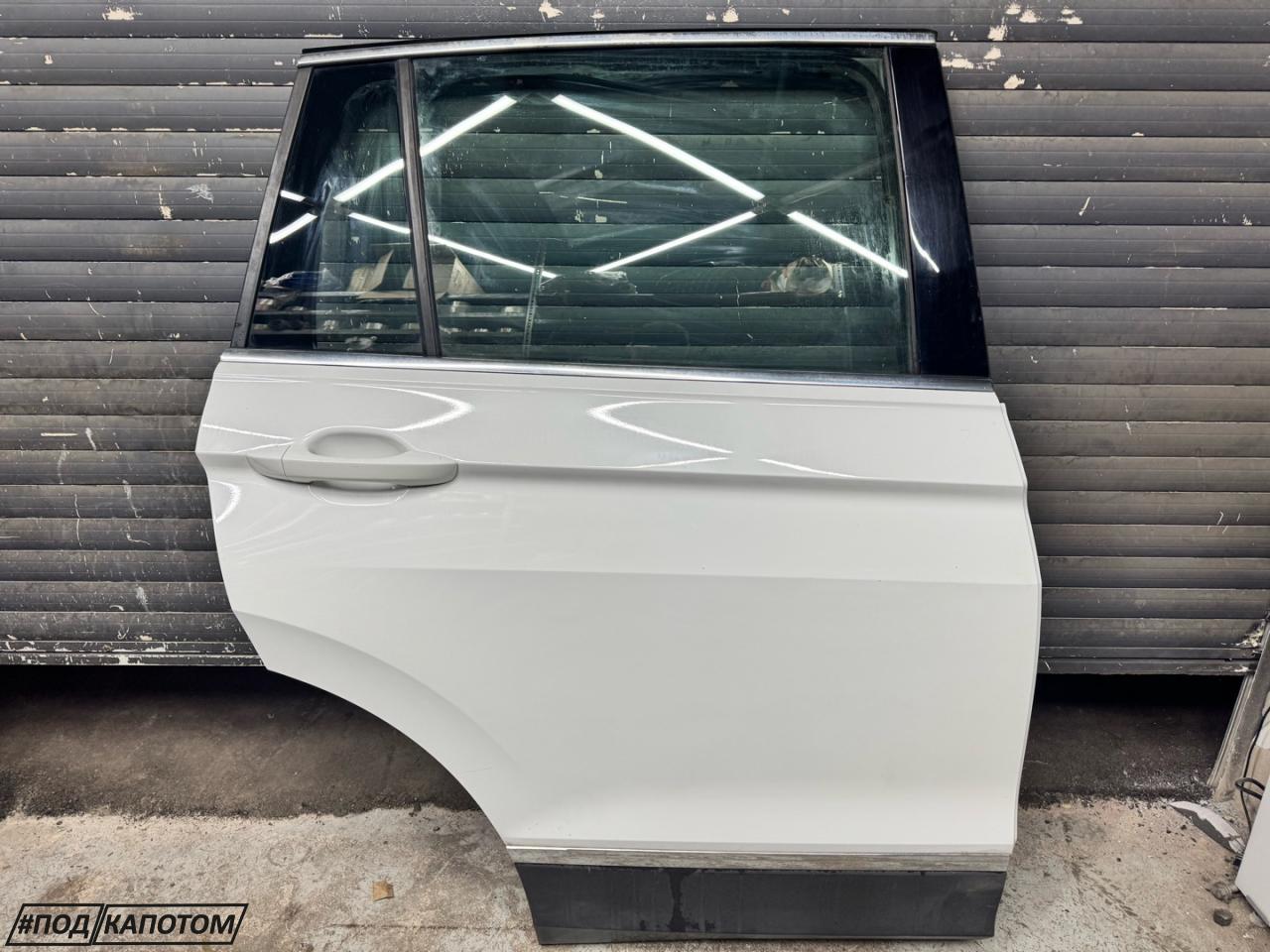 дверь задняя правая Volkswagen Tiguan 2 поколение 2018, 2.0 л., CZPA, бензин, АКПП, 0q/c9a, внедорожник 5 дв., полный привод - фото №1