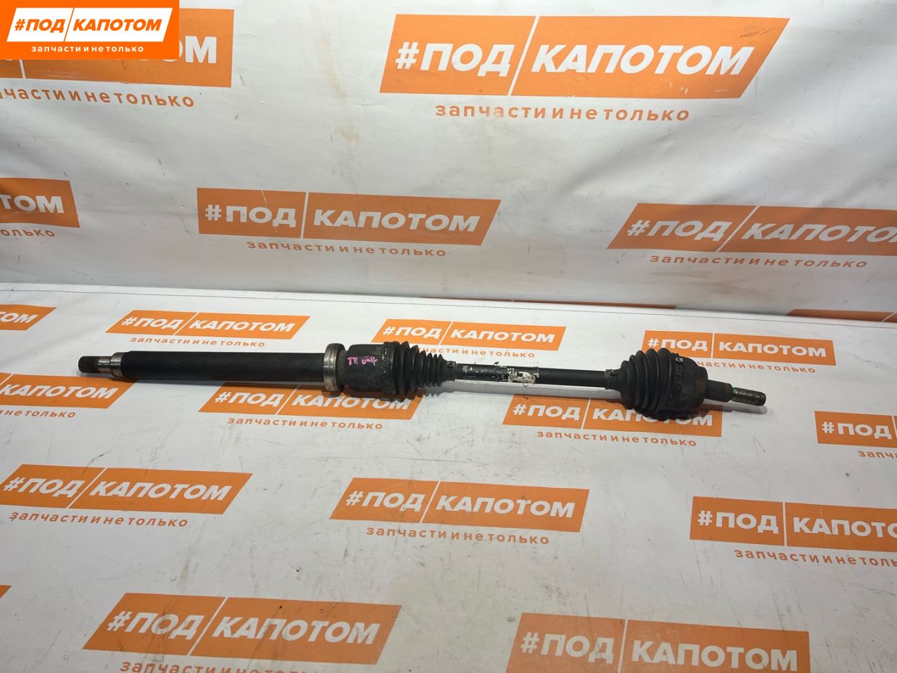 привод перед. прав. Ford Focus 3 поколение 2011, 2.0 л., MGDA, бензин, АКПП, хетчбэк 5 дв., передний привод, BV613B436ZA - фото №1