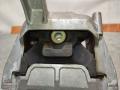 подушка крепления двигателя Volkswagen Tiguan 1 поколение 2009, 2.0 л., CAWA, бензин, АКПП, z3 / r7n, полный привод, 5N0199262 - фото №7