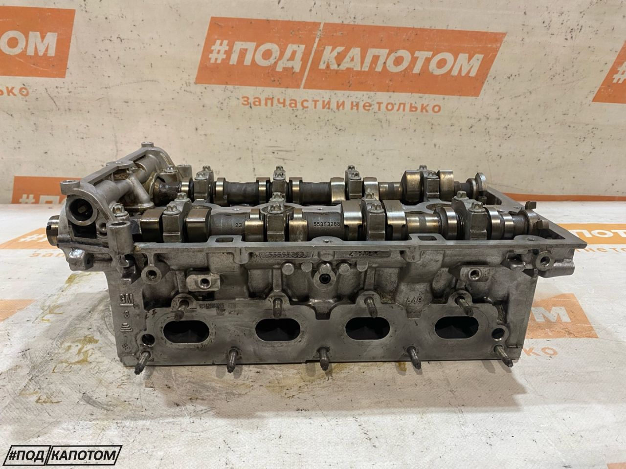 головка блока цилиндров Chevrolet Cruze 1 поколение 2012, 1.8 л., F18D4, бензин, АКПП, седан, передний привод, 55572007 - фото №1