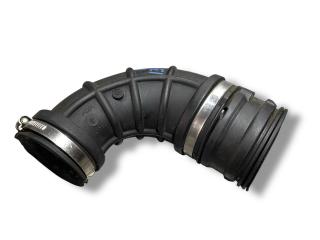 патрубок воздушного фильтра Opel Astra J [рестайлинг] 2013, 1.4 л., A 14 NET, бензин, 6МКПП, graphitschwarz / 22c, хетчбэк 5 дв., передний привод, правый руль, 13265785