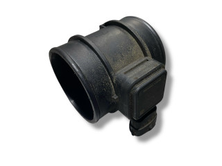 расходомер воздуха Opel Vectra C [рестайлинг] 2008, 1.8 л., Z 18 XER, бензин, 5МКПП, lichtsilber / 163, хетчбэк 5 дв., передний привод, правый руль, 55353813