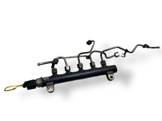 топливная рампа Opel Antara 1 поколение [рестайлинг] 2012, 2.2 л., дизель, 6МКПП, schneeweiss / gaz, внедорожник 5 дв., полный привод, правый руль