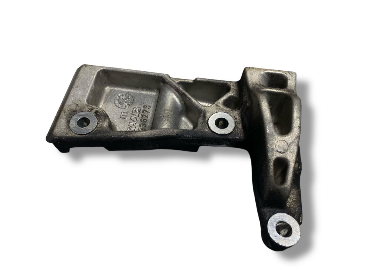 кронштейн двигателя Saab 9-3 2 поколение 2005, 2.2 л., D223L, дизель, 5МКПП, new premium blue / 290, седан, передний привод, правый руль, 5236773 - фото №1