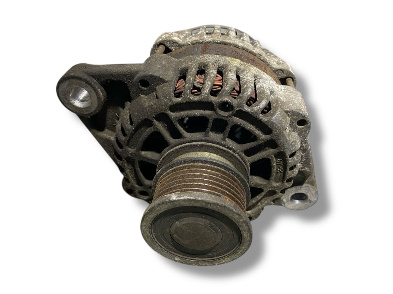 генератор Opel Insignia 1 поколение (A) 2011, 2.0 л., A 20 DT, дизель, 6МКПП, ozeanblau / geu, хетчбэк 5 дв., передний привод, правый руль, 13502583 - фото №1