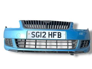 бампер передний Skoda Roomster 1 поколение [рестайлинг] 2012, 1.2 л., CGPA, бензин, 5МКПП, modra miami / lf5t, минивэн, передний привод, правый руль, 5J0807221