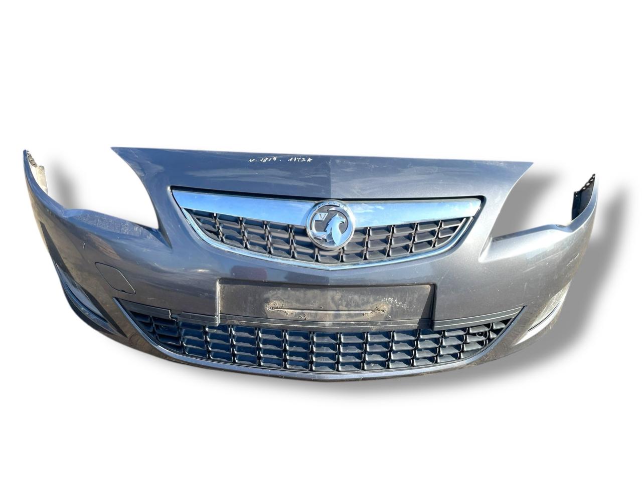 бампер передний Opel Astra J 2011, 1.6 л., A 16 XER, бензин, 5МКПП, karbongrau / 177, хетчбэк 5 дв., передний привод, правый руль - фото №1