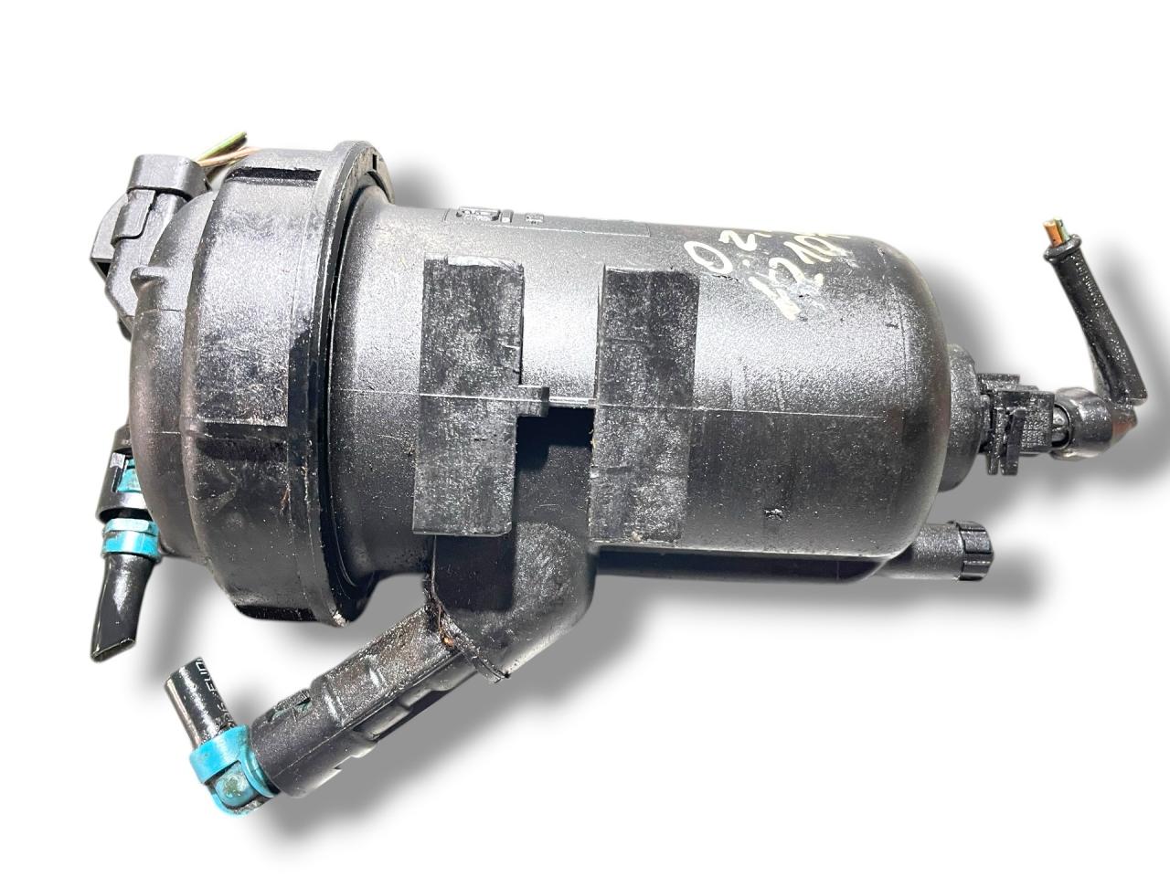 корпус топливного фильтра Opel Zafira 2 поколение (B) 2006, 1.9 л., Z 19 DT, дизель, 6МКПП, ultrablau / 21b, минивэн, передний привод, правый руль, 13204107 - фото №1