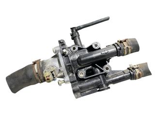 корпус термостата Opel Vectra C [рестайлинг] 2008, 1.8 л., Z 18 XER, бензин, 5МКПП, saphirschwarz / 2hu, хетчбэк 5 дв., передний привод, правый руль, 55353311