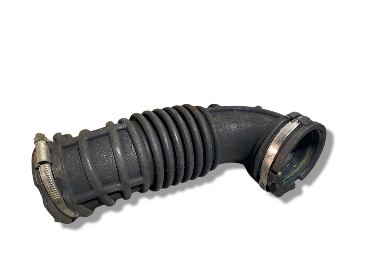 гофра инжектора Opel Mokka 1 поколение 2014, 1.6 л., A 16 XER, бензин, 5МКПП, schneeweiss / gaz, внедорожник 5 дв., передний привод, правый руль, 95022171 - фото №1