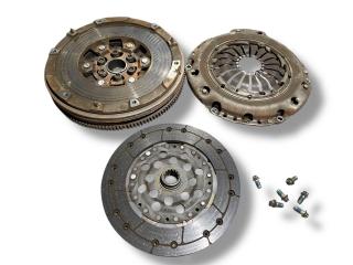 маховик Opel Vectra C 2004, 2.2 л., Z 22 YH, бензин, 5МКПП, saphirschwarz / 2hu, хетчбэк 5 дв., передний привод, правый руль, 55350579