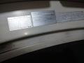 капот BMW 7 серия E38 [рестайлинг] E38 2000, 3.5 л., M62 B35 TU, бензин, АКПП, titan-silber (354), седан, задний привод, правый руль - фото №10