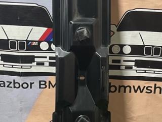 кронштейн (крепление) Mercedes-Benz S-Класс W116 (1972 - 1980), A2217800546