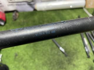 амортизатор капота BMW 3 серия E46 2000, 3.0 л., M54 B30 (306S3), бензин, АКПП, titan-silber (354), седан, задний привод, правый руль, 51237118370