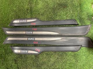 комплект накладок на пороги (внутренние) BMW 3 серия E90/E91 [рестайлинг] E90 2008, 3.0 л., N54 B30 A, бензин, МКПП, black sapphire metallic (475), седан, задний привод, 51477060279, 51477172296, 51477172297, 51477172298