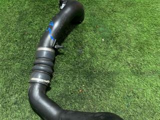 патрубок интеркулера BMW 5 серия F07/F10/F11 F11 2010, 3.0 л., N55 B30 A, бензин, АКПП, белый, универсал, задний привод, правый руль, 13717582314, 7582314, 13717588268
