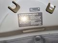 капот BMW 5 серия F10/F11 [рестайлинг] F10 2013, 2.0 л., N20 B20 A, бензин, АКПП, spacecraft metallic (a52) серый, седан, полный привод - фото №6
