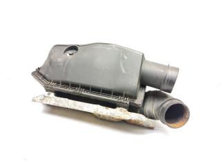 корпус воздушного фильтра Mercedes-Benz E-Класс W210/S210 [рестайлинг] 2001, 3.2 л., CDi, OM 613.961, дизель, АКПП, синий, седан, задний привод, правый руль, 6130900801, 6130900601