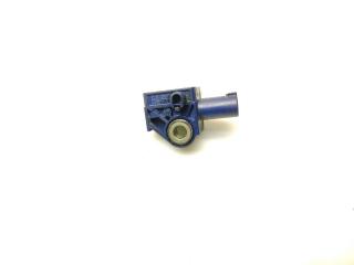 датчик удара Mercedes-Benz E-Класс W212/S212/C207/A207 S212 2011, 2.1 л., CDi, OM 651.924, дизель, АКПП, iridiumsilber / 775, универсал, задний привод, правый руль, A2128204926