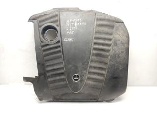 декоративная крышка двигателя Mercedes-Benz C-Класс W203/S203/CL203 [рестайлинг] 2004, 2.2 л., CDi, OM 646.962, дизель, 6МКПП, tansanitblau / 359, седан, задний привод, правый руль, 6460161824