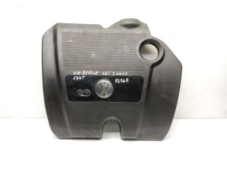 декоративная крышка двигателя Volkswagen Beetle A4 [рестайлинг] 2006, 1.6 л., i, BFS, бензин, 5МКПП, чёрный, хетчбэк 3 дв., передний привод, правый руль, 06A103925DE, 06A103925BC