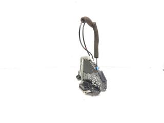 замок двери передней правой Toyota Land Cruiser Prado 3 поколение J120 2002, 3.0 л., D-4D, 1KD-FTV, дизель, 5МКПП, silver / 1d4, внедорожник 5 дв., полный привод, правый руль, 69030-33251