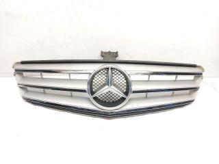 решетка радиатора Mercedes-Benz C-Класс W204/S204 W204 2008, 2.2 л., CDi, дизель, АКПП, obsidianschwarz / 197, седан, задний привод, правый руль, A2048800023
