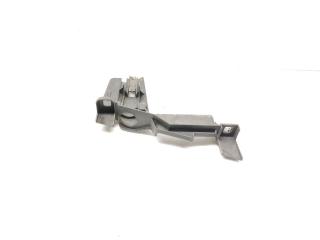 крепление фары левой BMW 3 серия E46 1999, 2.5 л., i, M52 B25 (256S4), бензин, АКПП, titansilber / 354, купе, задний привод, правый руль, 1301073017