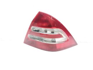 фонарь задний правый Mercedes-Benz C-Класс W203/S203/CL203 W203 2003, 1.8 л., Kompr, M 271.946, бензин, АКПП, brillantsilber / 744, седан, задний привод, правый руль, 2038200264