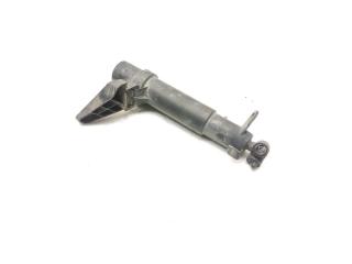 форсунка омывателя фары левая Mercedes-Benz E-Класс W211/S211 2004, 3.2 л., CDi, OM 648.961, дизель, АКПП, brillantsilber / 744, седан, задний привод, правый руль, 2118600547, 8WT008396-01