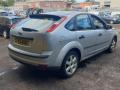 спойлер Ford Focus 2 поколение 2005, 1.6 л., i, HWDA, бензин, 5МКПП, серебро, хетчбэк 5 дв., передний привод, правый руль, 4M51A44210 - фото №4