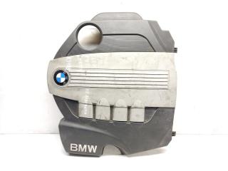 декоративная крышка двигателя BMW 3 серия E90/E91/E92/E93 E92 2007, 2.0 л., D, N47 D20 A, дизель, 6МКПП, karmesinrot/ a61, купе, задний привод, правый руль, 11147797410