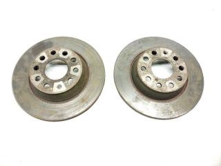 диск тормозной задний Volkswagen Golf 5 поколение 2007, 2.0 л., TFSI, BWA, бензин, 6МКПП, black magic / lc9z, хетчбэк 5 дв., передний привод, правый руль, 1K0615601AD