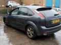 спойлер Ford Focus 2 поколение 2007, 1.6 л., TDCi, G8DB, дизель, 5МКПП, sea grey, хетчбэк 5 дв., передний привод, правый руль, 4M5J-Z44210-B - фото №3