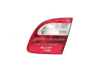 фонарь крышки багажника правый Mercedes-Benz E-Класс W211/S211 S211 2005, 2.7 л., CDi, OM 647.961, дизель, АКПП, brillantsilber / 744, универсал, задний привод, правый руль, A2118201464