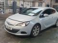 передняя часть кузова Opel Astra GTC J [рестайлинг] 2012, 2.0 л., CDTi, A 20 DTH, дизель, 6МКПП, mineralweiss / gwa, хетчбэк 3 дв., передний привод, правый руль, 13256249, 13256248 - фото №3
