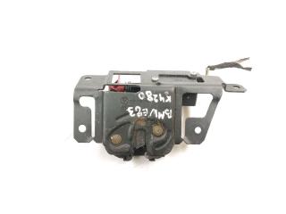 замок багажника BMW X3 E83 2004, 3.0 л., i, M54 B30 (306S3), бензин, АКПП, black saphir / 475, внедорожник 5 дв., полный привод, правый руль, 51247057364