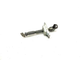 ограничитель открывания двери Toyota Prius 2 поколение 2004, 1.5 л., VVT-i, 1NZ-FXE, гибрид, вариатор, blue / 8s2, хетчбэк 5 дв., передний привод, правый руль, 68620-12091